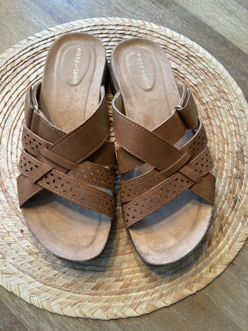 EASY SPIRIT MELINNA BROWN SLIDE SANDALS - SIZE 6.5